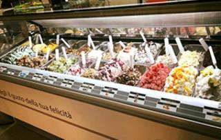 CREMA E CIOCCOLATO Ice cream shop