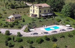 TRE QUERCE FORMHOUSE