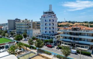 HOTEL VILLA SORRISO
